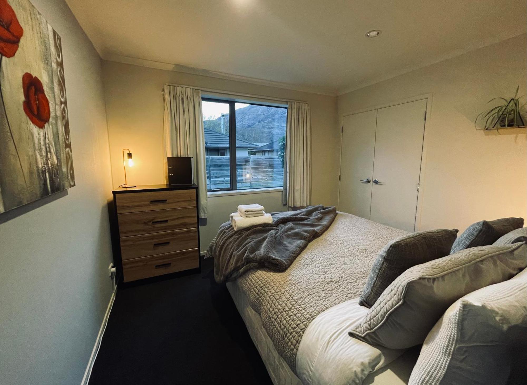 Alpine Mirage Villa Queenstown Buitenkant foto